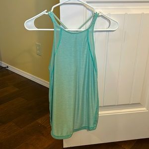 Lululemon tank top size 4
